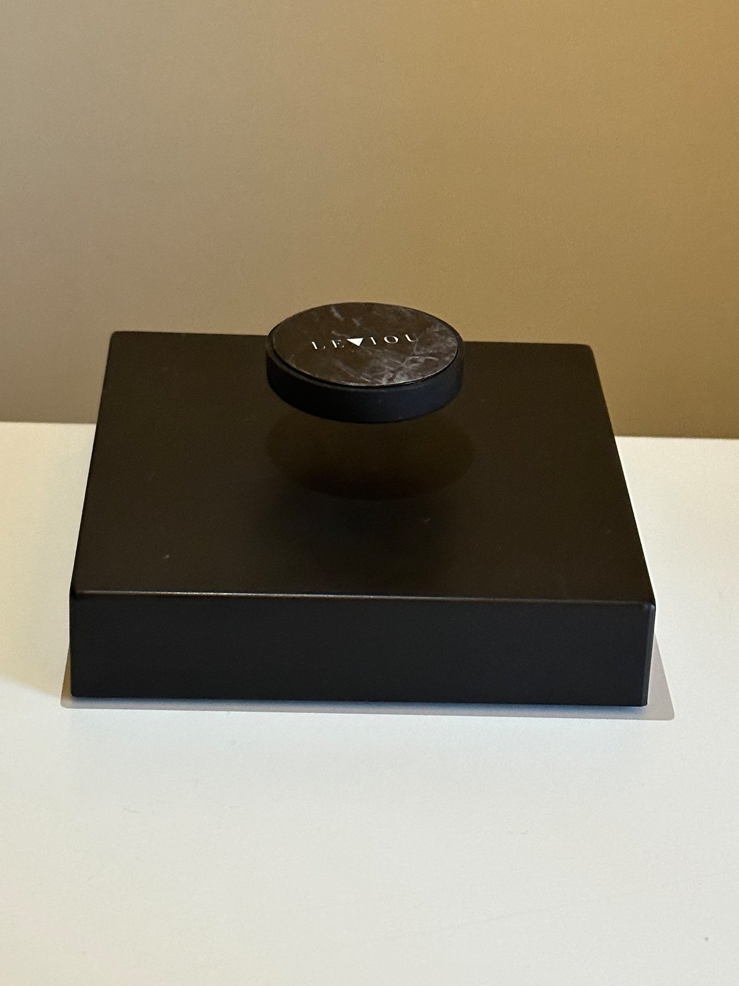 Leviou™ Core – Wired Magnetic Levitation Base