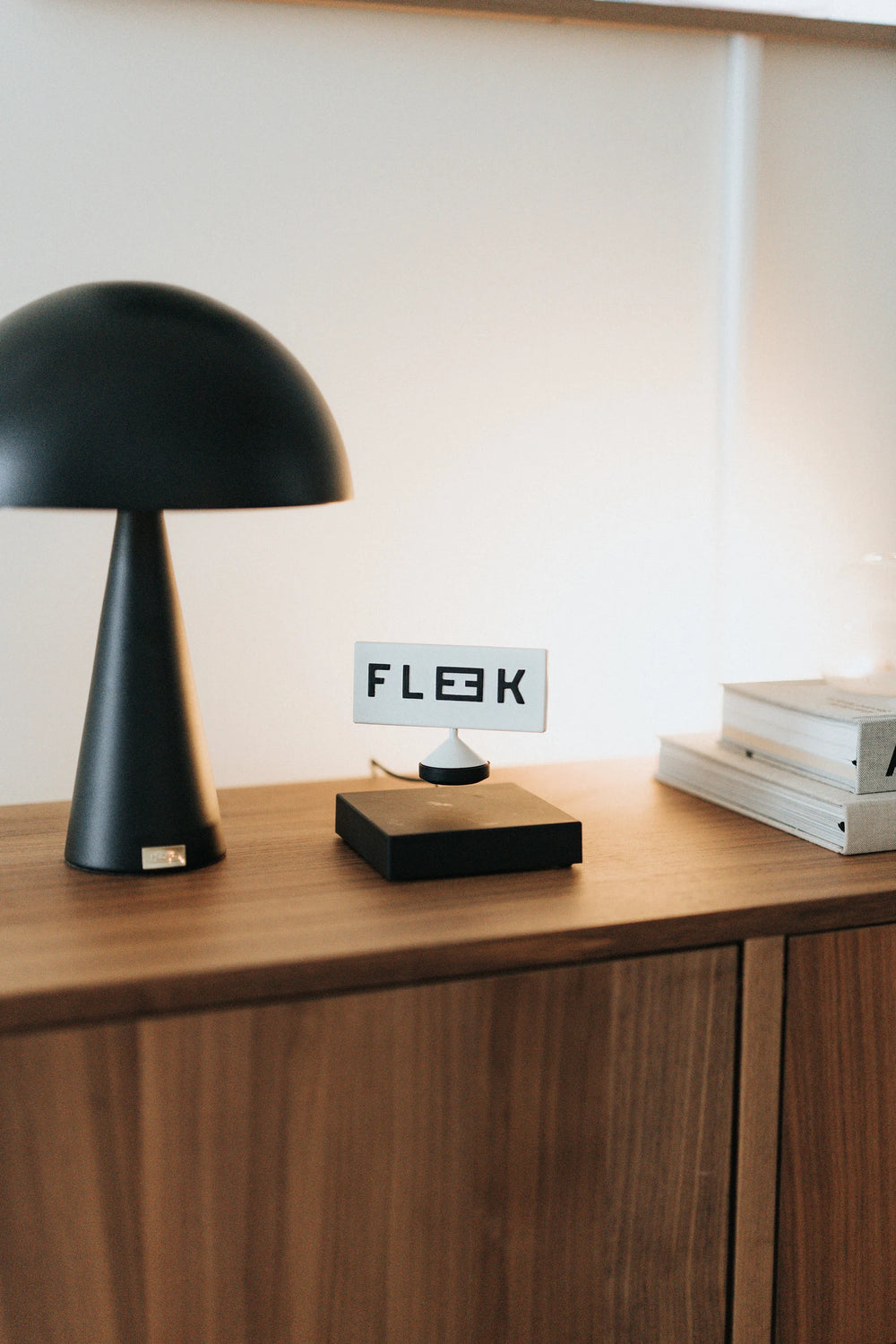 Leviou™ Custom Logo – Your Brand in Zero Gravity